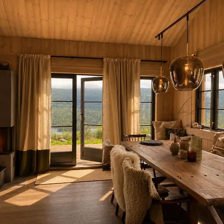 Beautifully Styled Mountain With High Standards, 10 Minutes From * Geilo